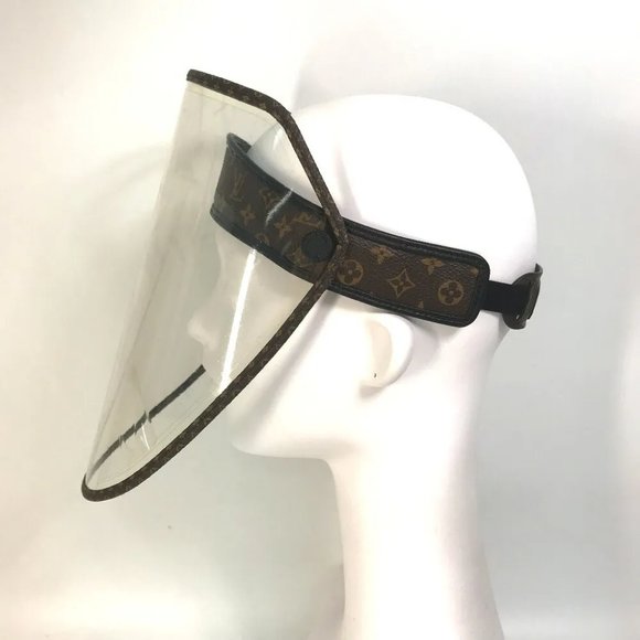 AUTHENTICITY GUARANTEED LOUIS VUITTON Monogram Viger LV Shield - Picture 3 of 7